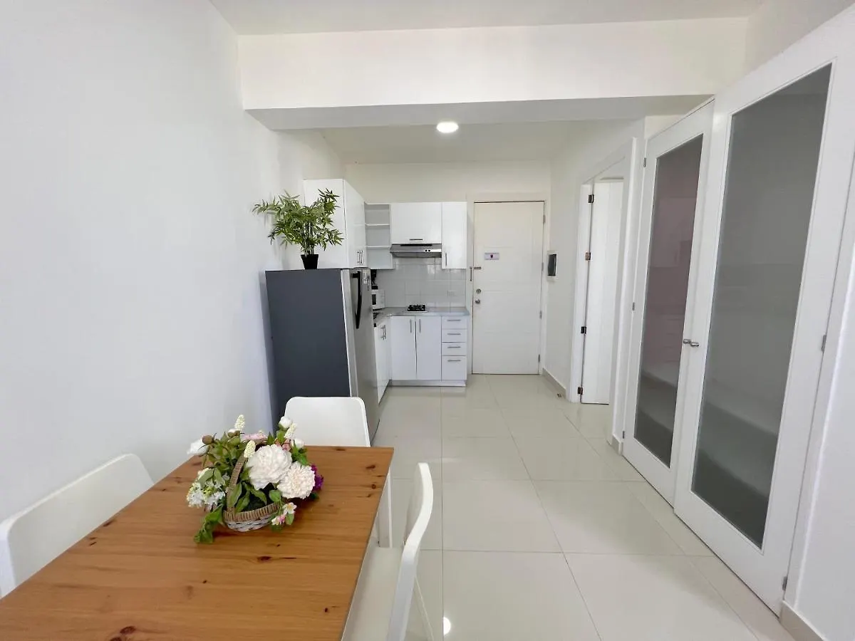 Hotel Vacation Studios With Rooftop Pool, Beach Club, Spa, Restaurants - Ducassi Collection - Playa Los Corales Punta Cana